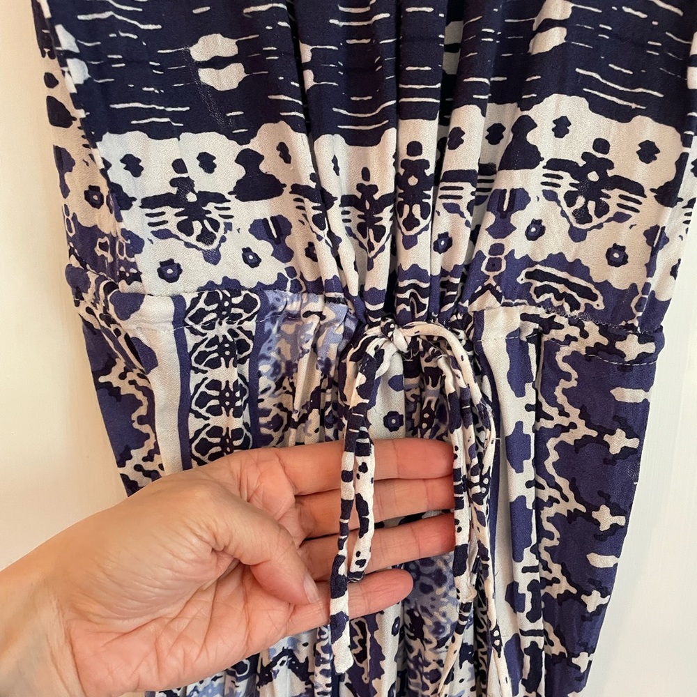 Pattern Jumpsuit - Picture 4 of 5